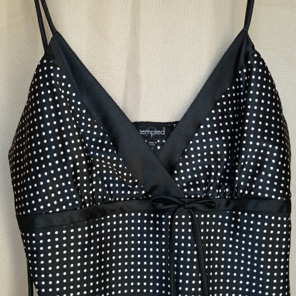 LIKE NEW! Tempted Black polkadot Tank Top Large - Picture 5 of 8